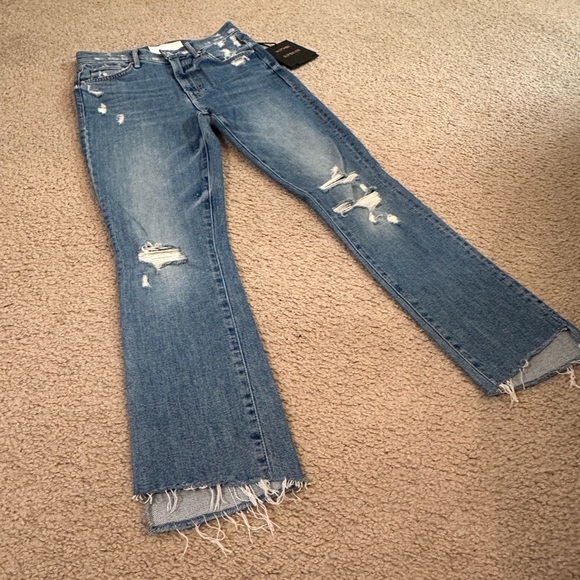 🆕MOTHER Insider Crop Step Fray - Picture 7 of 15